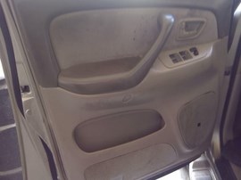 2005 TOYOTA SEQUOIA, GOLD, SR5, 4.7L, 2WD,  Z25119